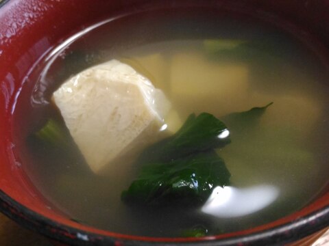 凍み豆腐と小松菜のおすまし